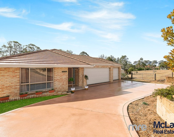 25 Yewens Circuit, Grasmere NSW 2570