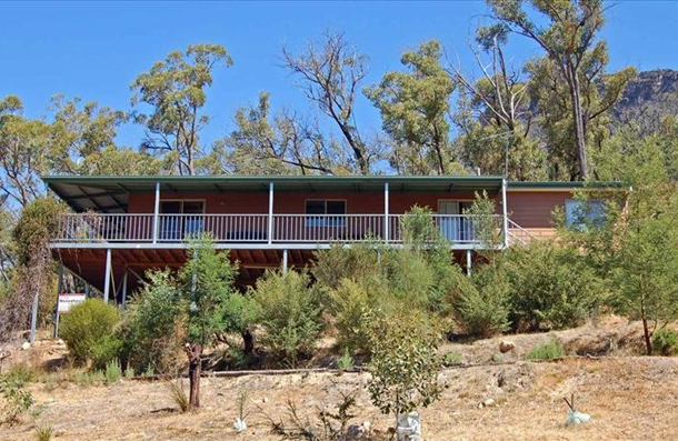 10-12 Dalton Street, Halls Gap VIC 3381