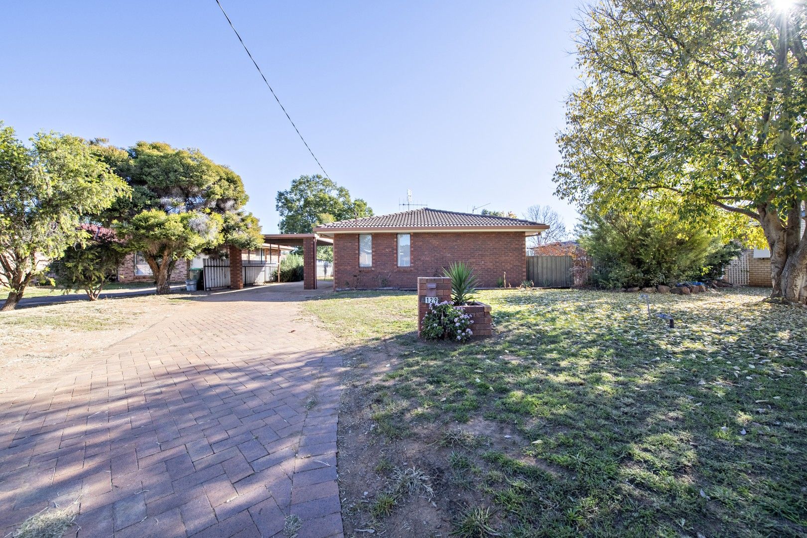 129 Moss Avenue, Narromine NSW 2821, Image 0