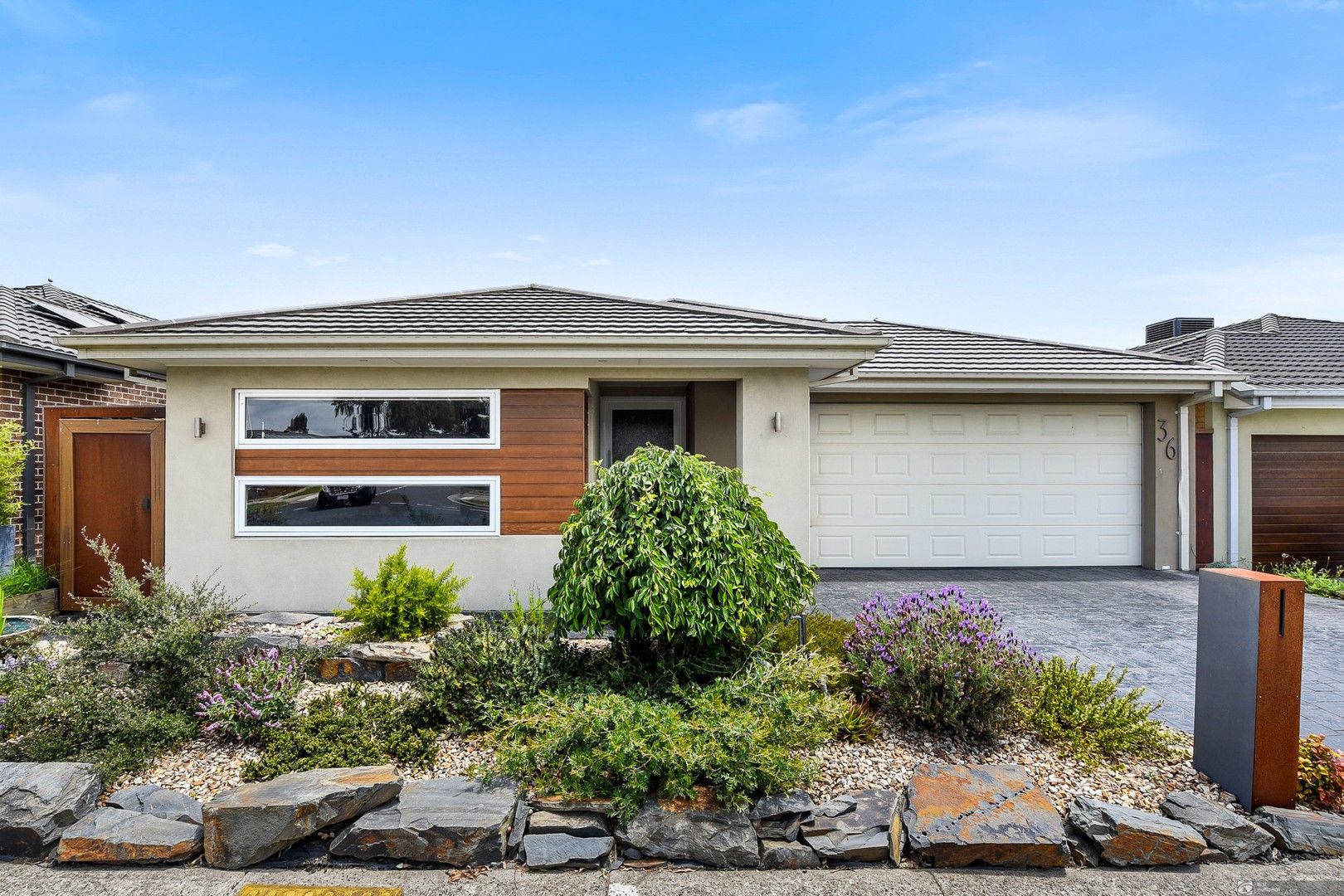 3 bedrooms House in 36 Selandra  Boulevard CLYDE NORTH VIC, 3978