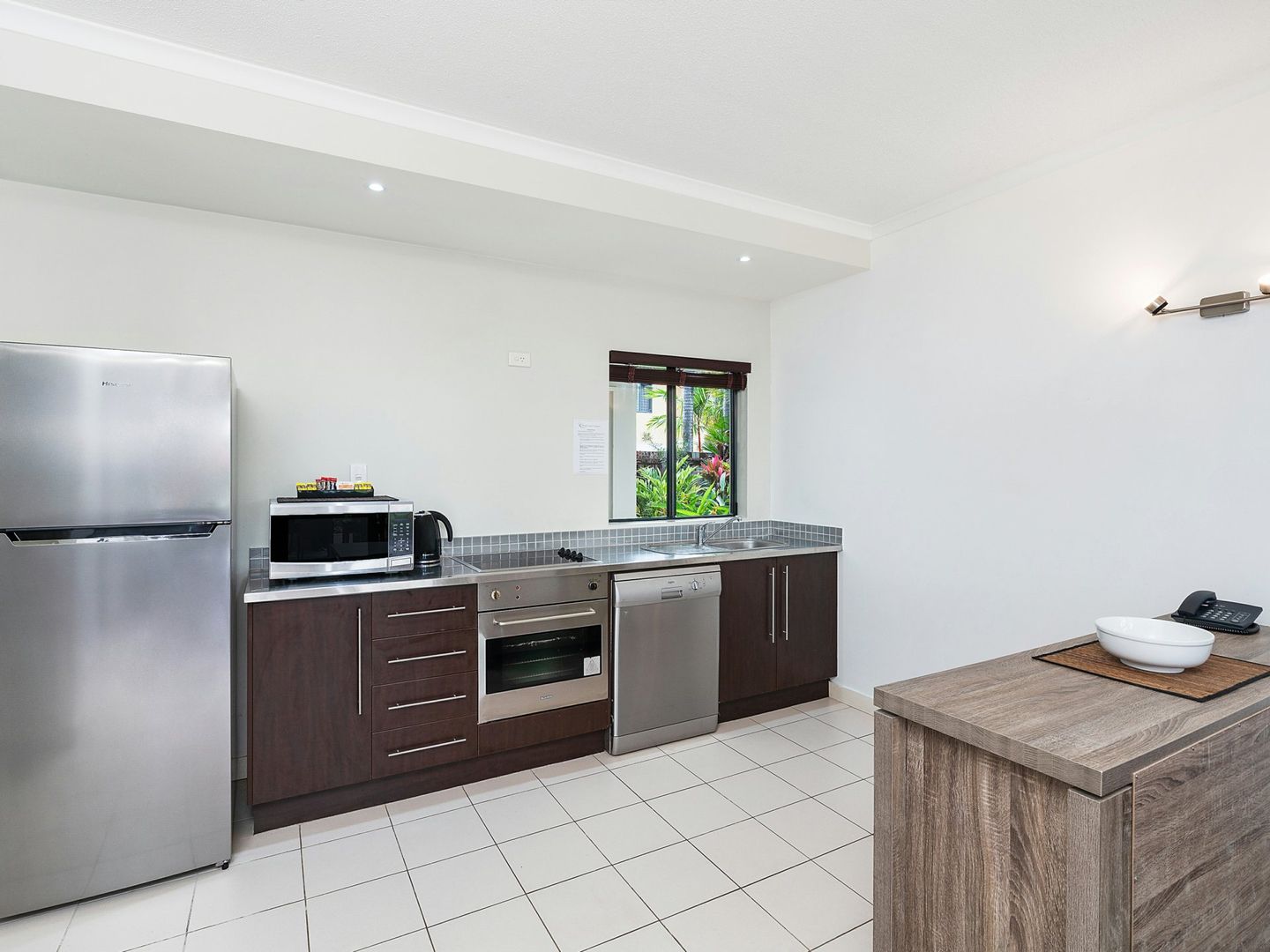 22/81-85 Cedar Road, Palm Cove QLD 4879, Image 2