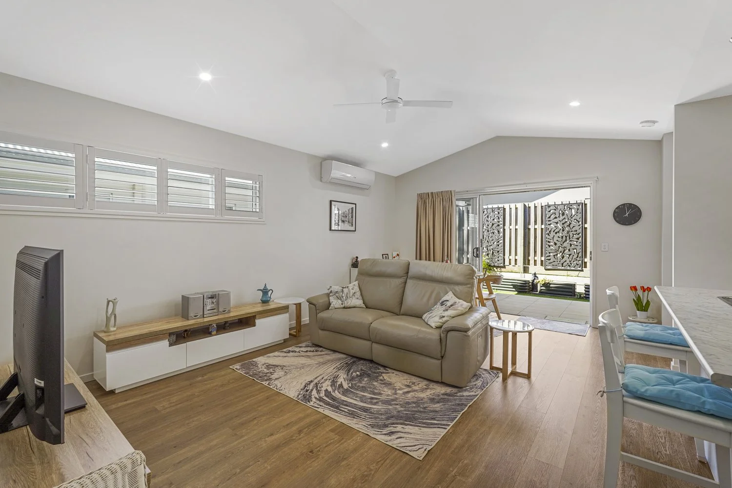Bethania QLD 4205 photo 5