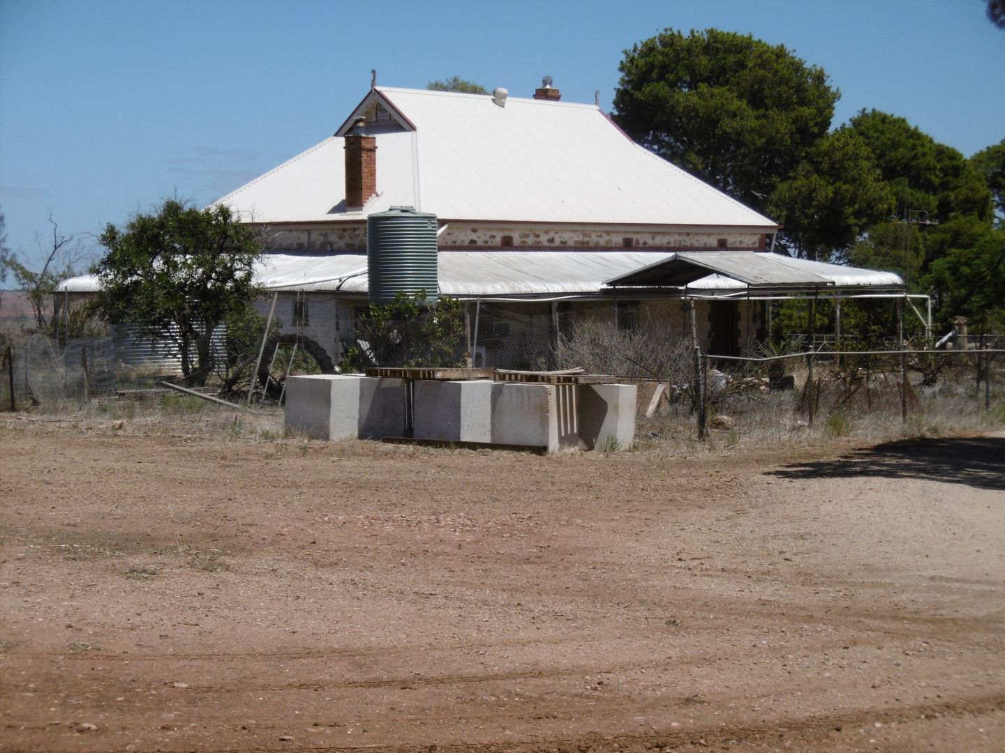 118 Cemetery Road, Gladstone SA 5473, Image 1