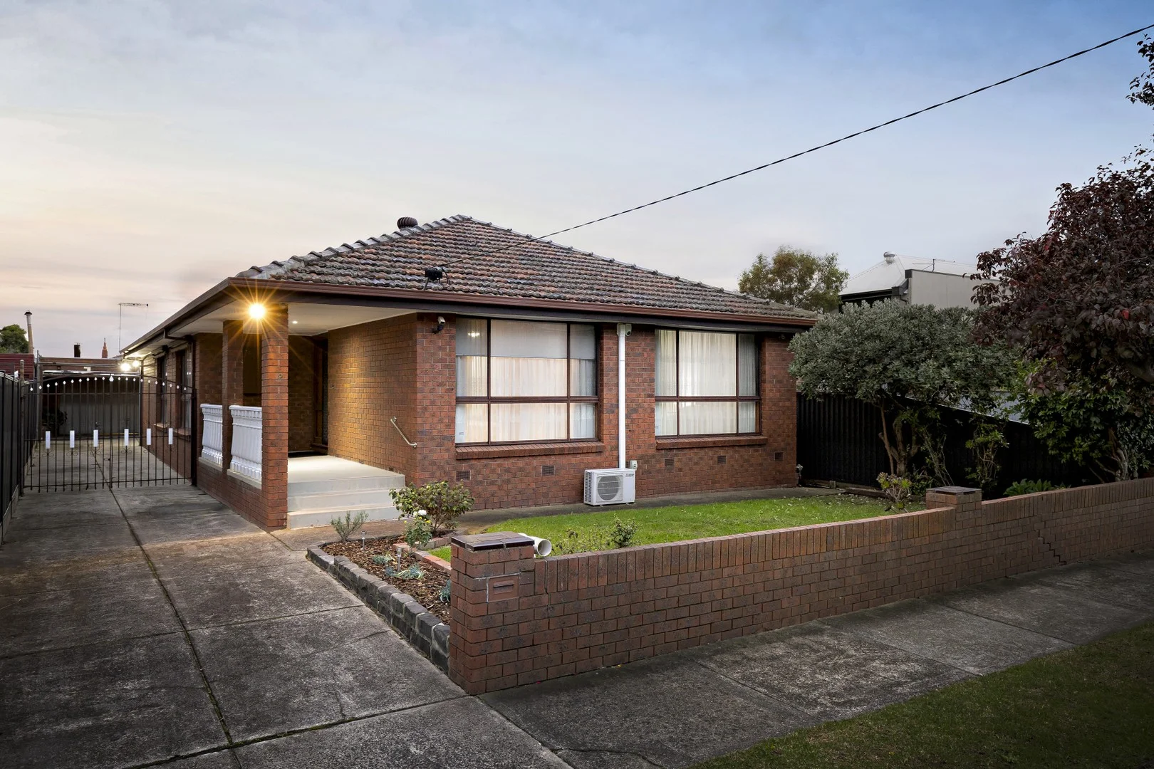 2 Hall Street, Coburg VIC 3058