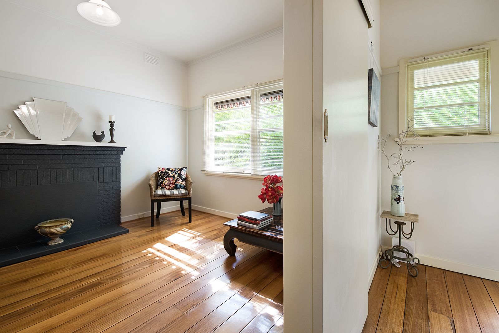 1 Blakeley Road, Castlemaine VIC 3450, Image 2