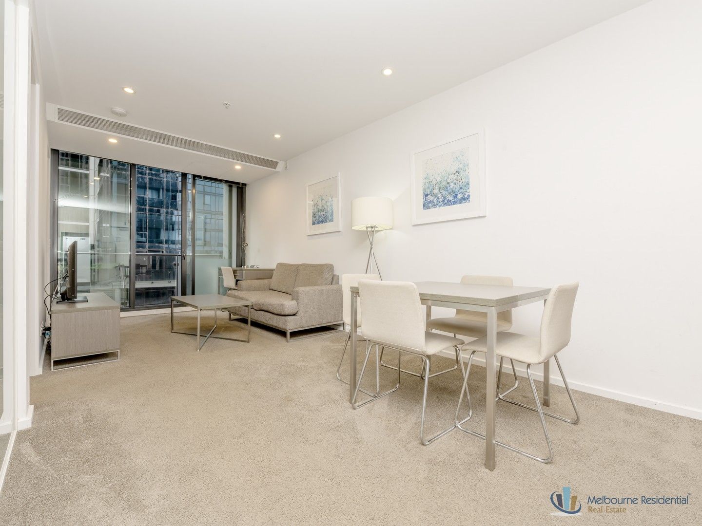 2 bedrooms Apartment / Unit / Flat in 1111/151 City Road SOUTHBANK VIC, 3006