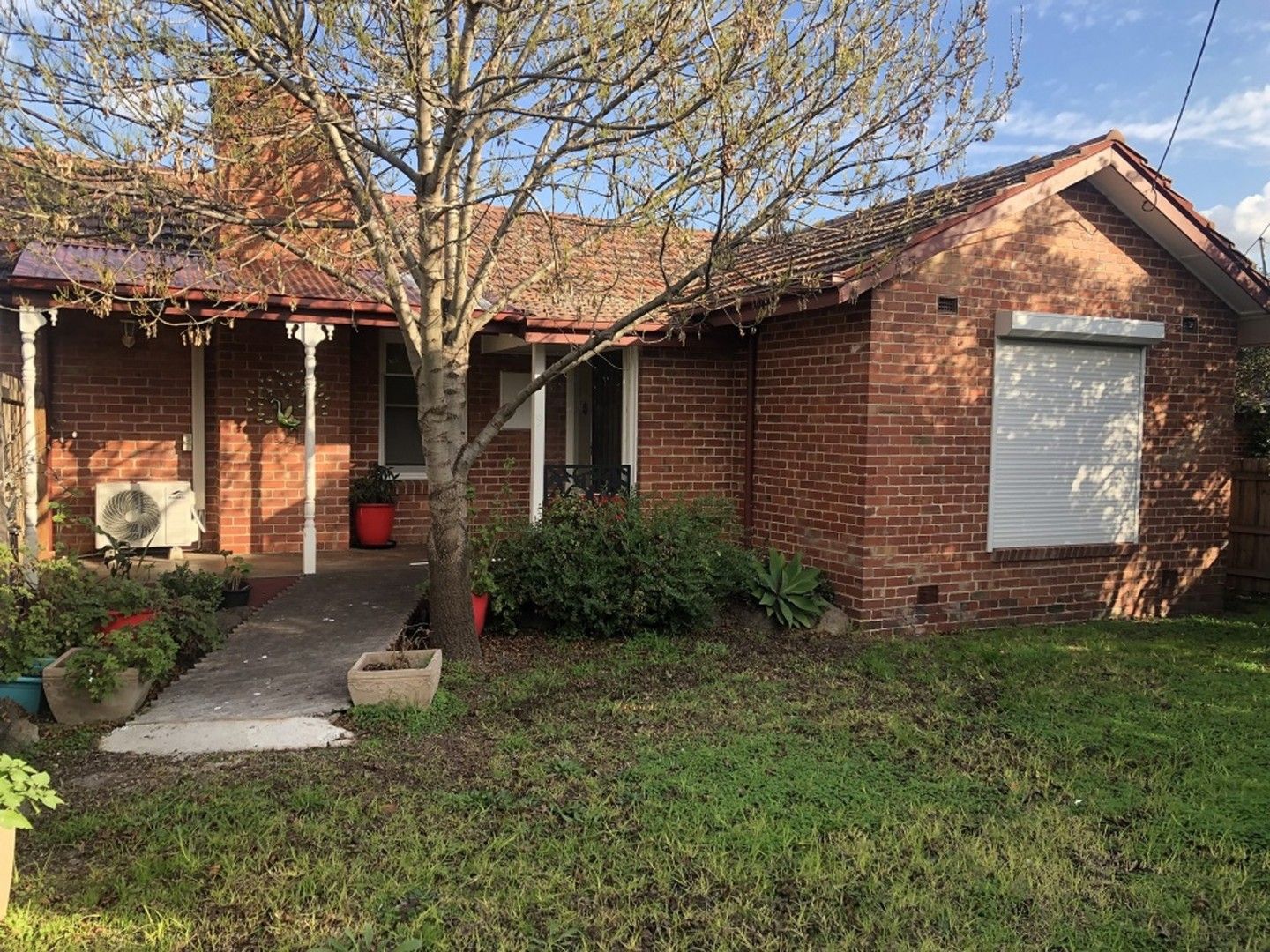 3 bedrooms House in 9 Fox Court JACANA VIC, 3047