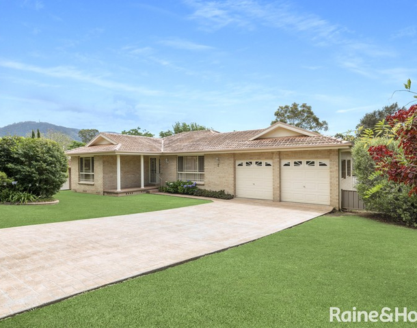 2 Gardenia Crescent, Bomaderry NSW 2541