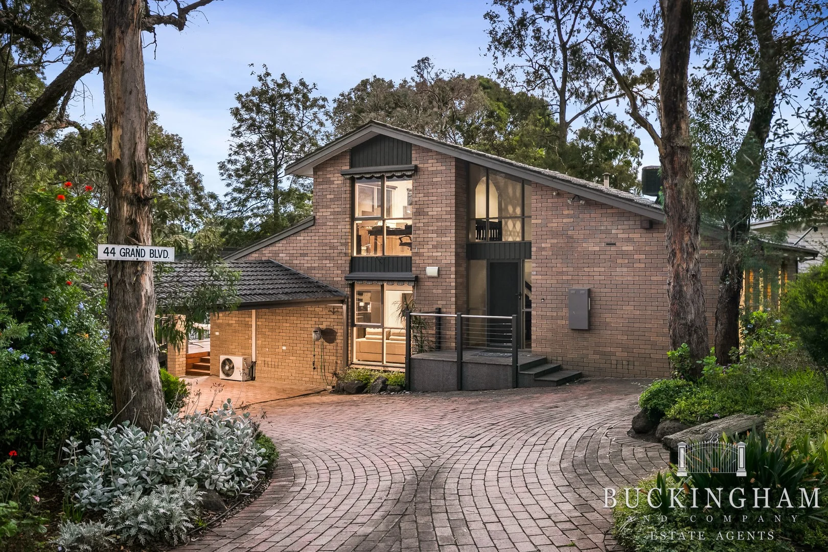 44-48 Grand Boulevard, Montmorency VIC 3094