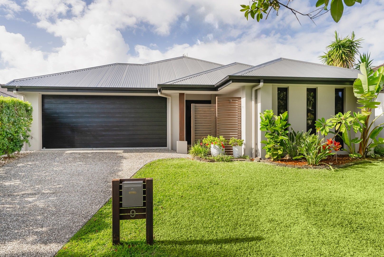 4 bedrooms House in 9 Alpinia Street SIPPY DOWNS QLD, 4556