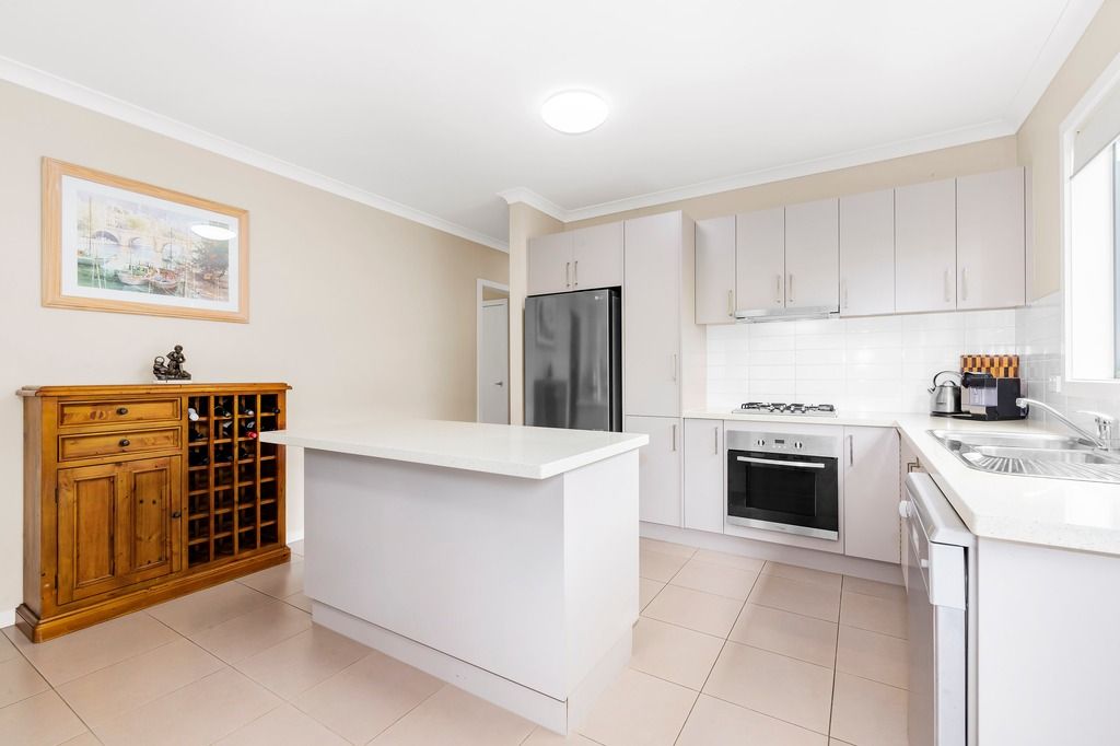 12 Senecio Drive, Doreen VIC 3754, Image 1