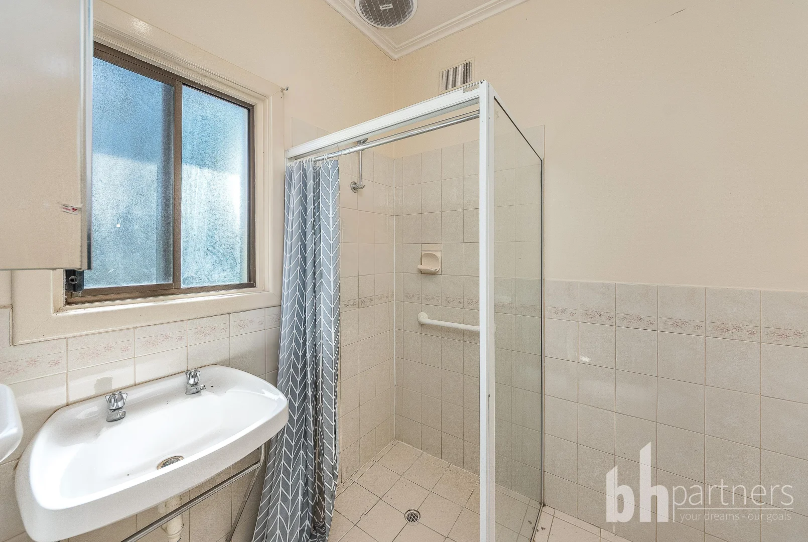 Additional image 24 of 19-20 Trenaman Crescent, Berri SA 5343