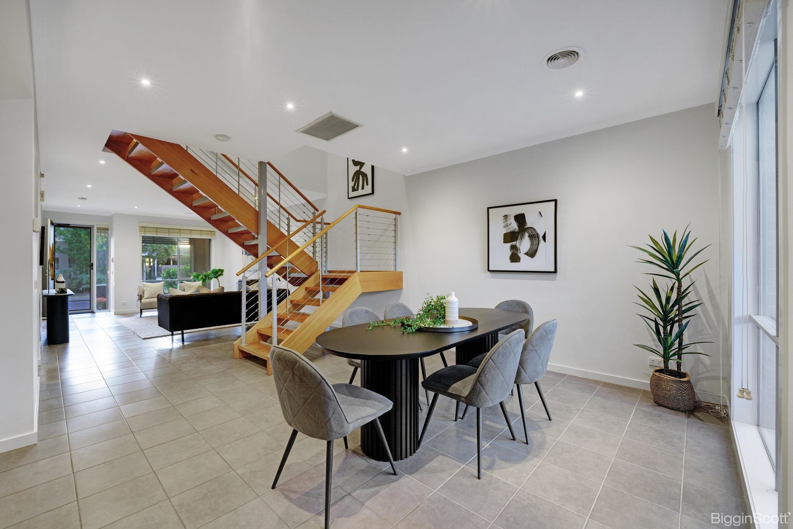 28 Ringtail Circuit, Maidstone VIC 3012, Image 2