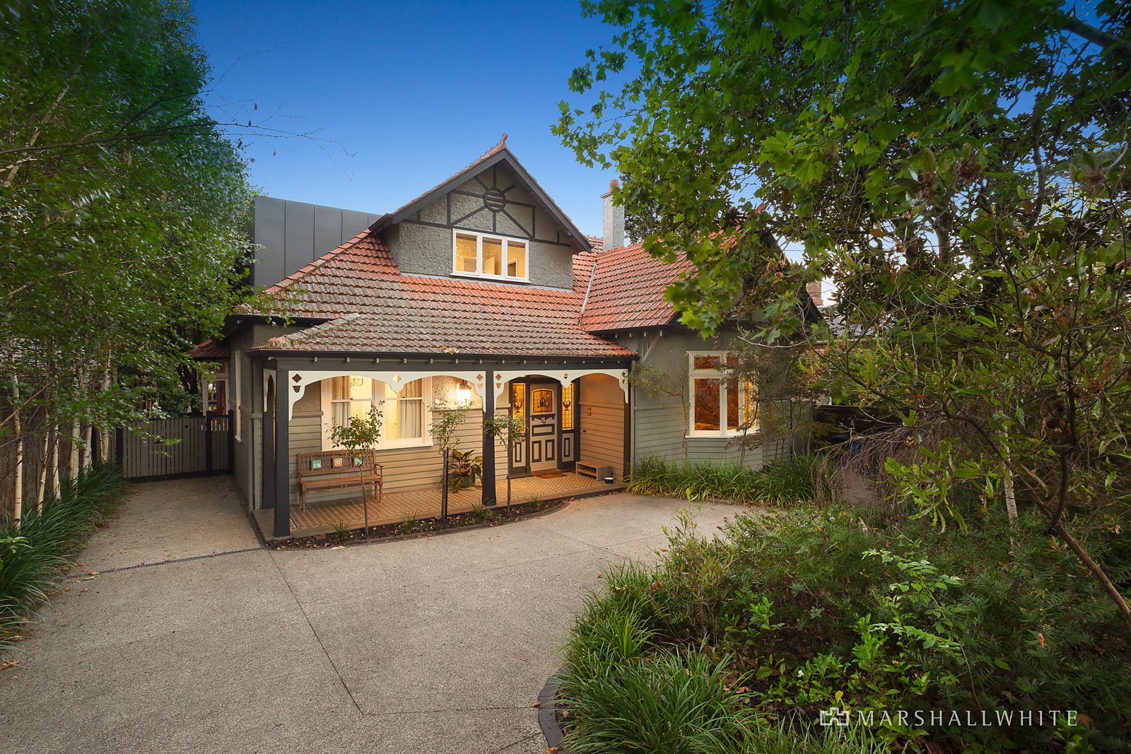 18 Victoria Avenue, Canterbury VIC 3126, Image 0