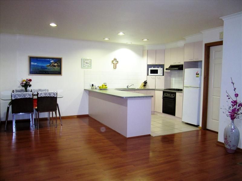 1/23 Radiant Crescent, Forest Hill VIC 3131, Image 0
