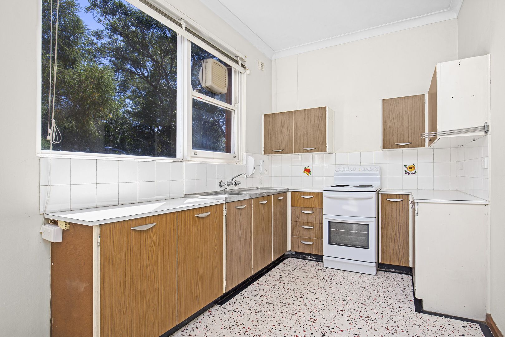 6/10-12 Hercules Road, Brighton-Le-Sands NSW 2216, Image 2