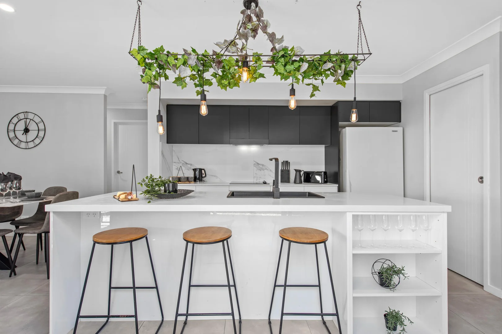 Additional image 4 of 19 Buccaneer Street, Newport QLD 4020