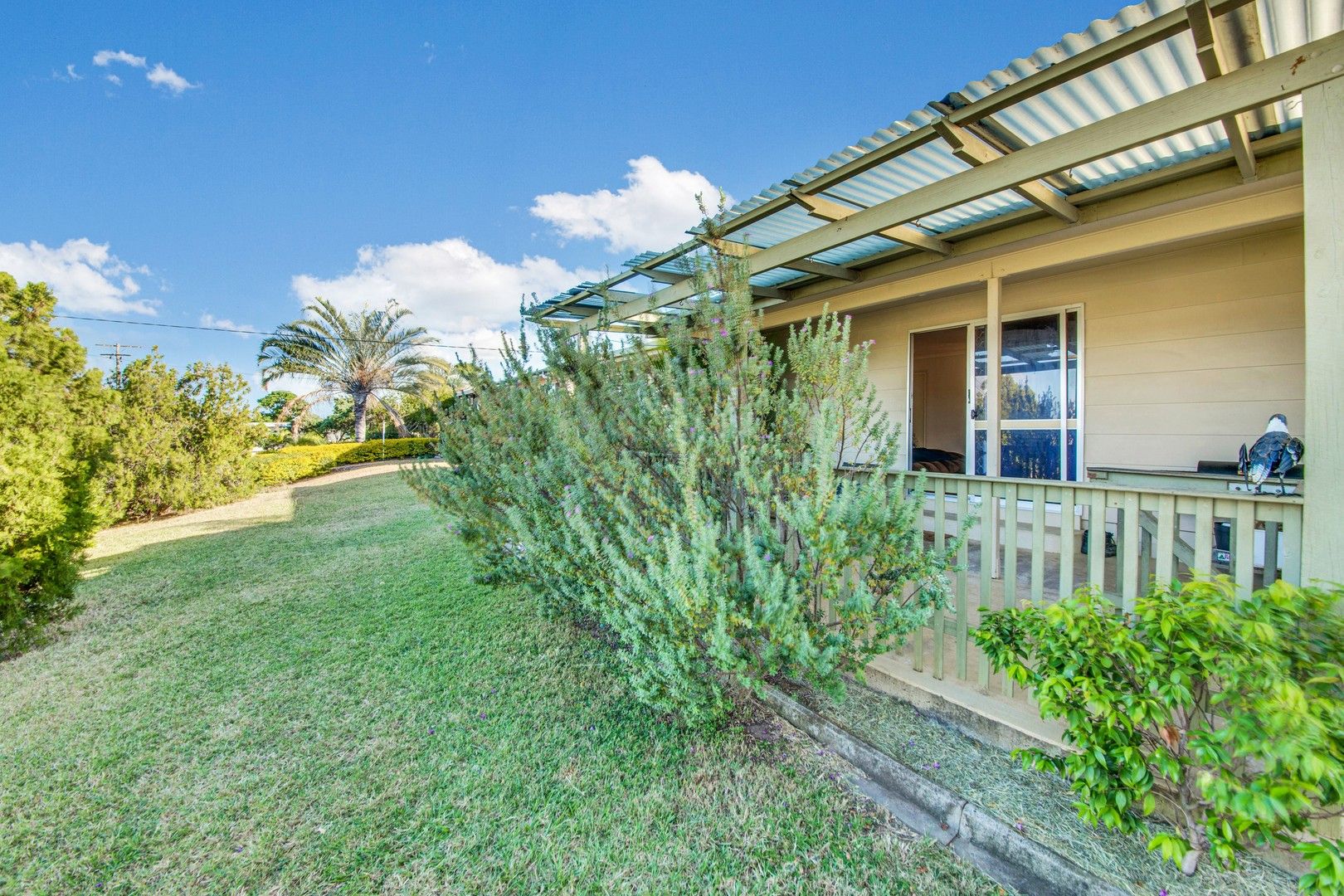 15 Hansen Crescent, Clinton QLD 4680, Image 1