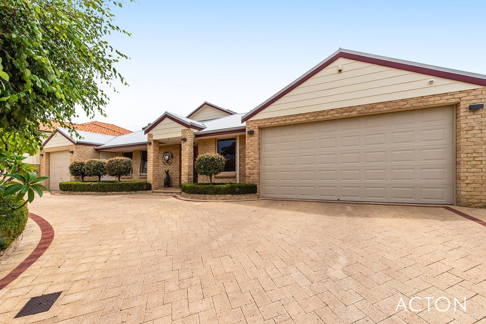 4 Wirra Lane, Lakelands WA 6180, Image 0