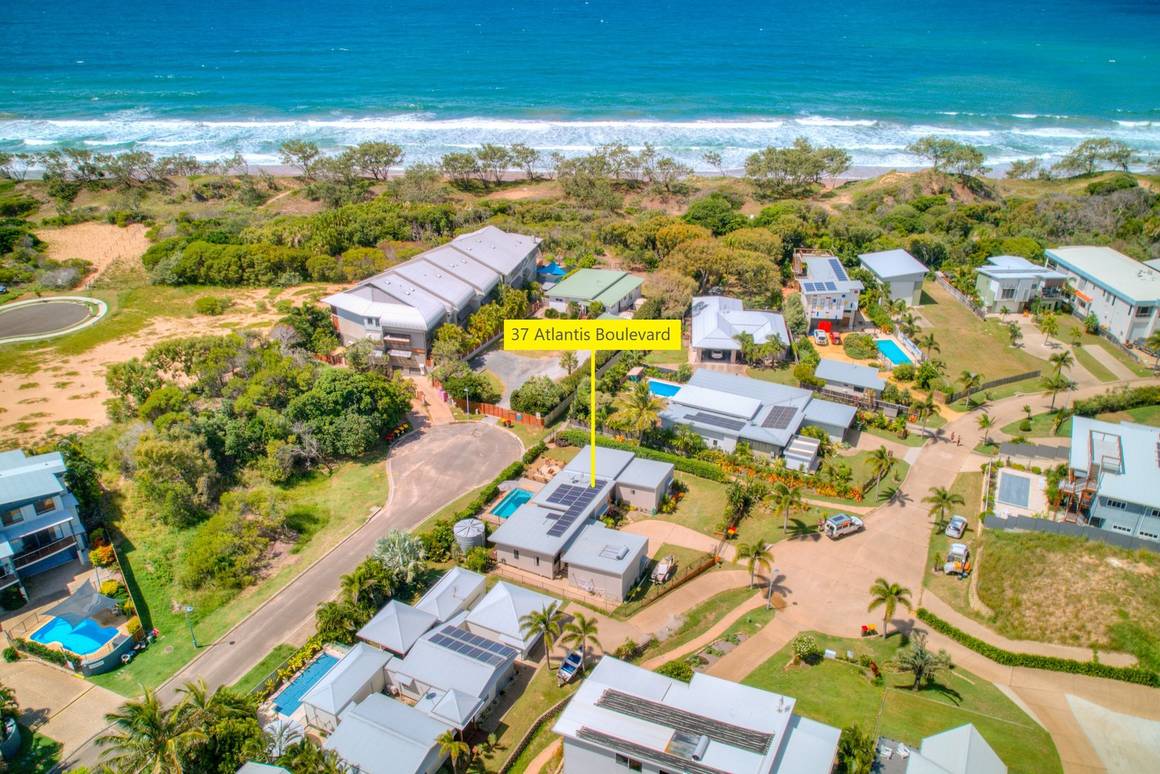 Picture of 37 Atlantis Boulevard, AGNES WATER QLD 4677