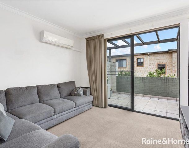 24/6-18 Redbank Road, Northmead NSW 2152