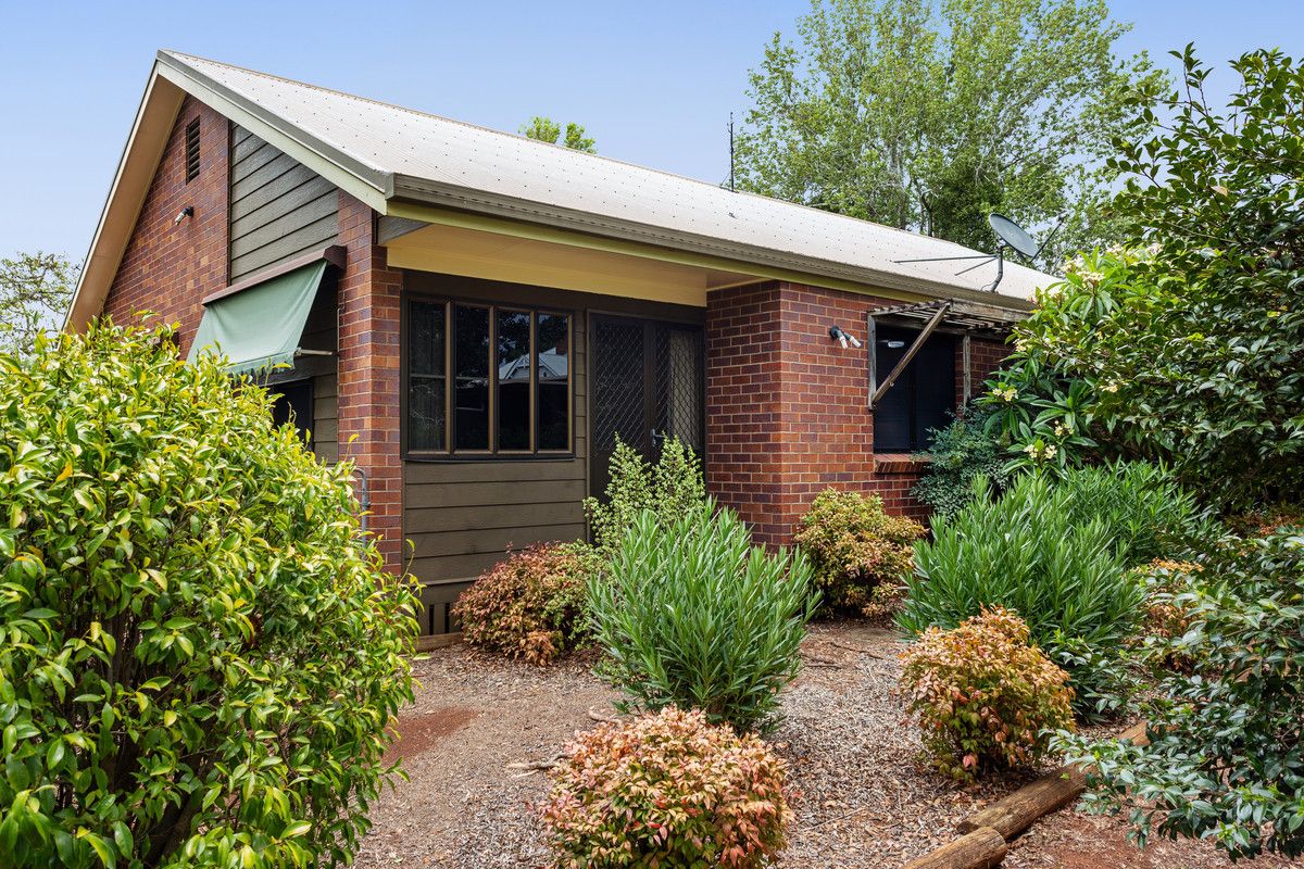 4/186a Campbell Street, Toowoomba City QLD 4350 Apartment For Rent