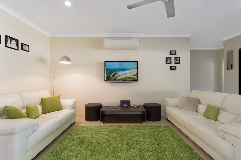 27 Ainscow Drive, Bentley Park QLD 4869, Image 2