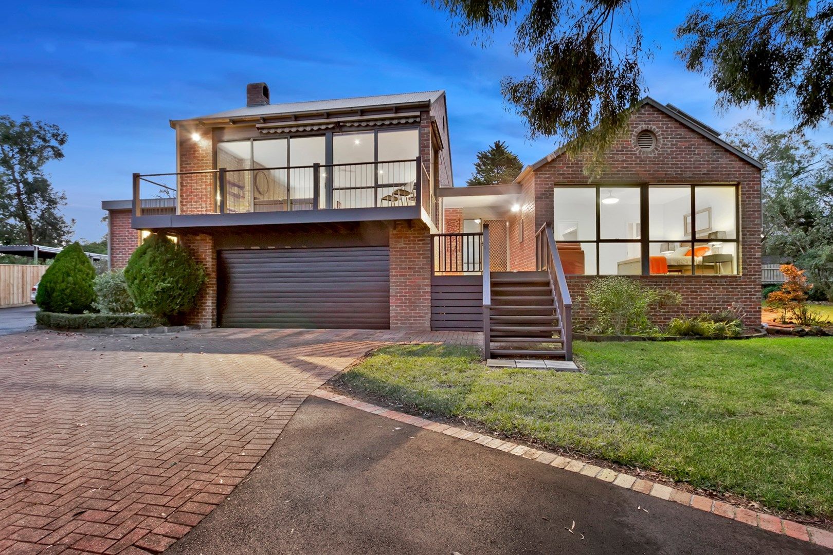 10 Two Bays Road, Mount Eliza VIC 3930, Image 0