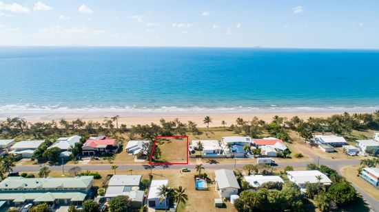 28 Owen Jenkins Drive, Sarina Beach QLD 4737, Image 2