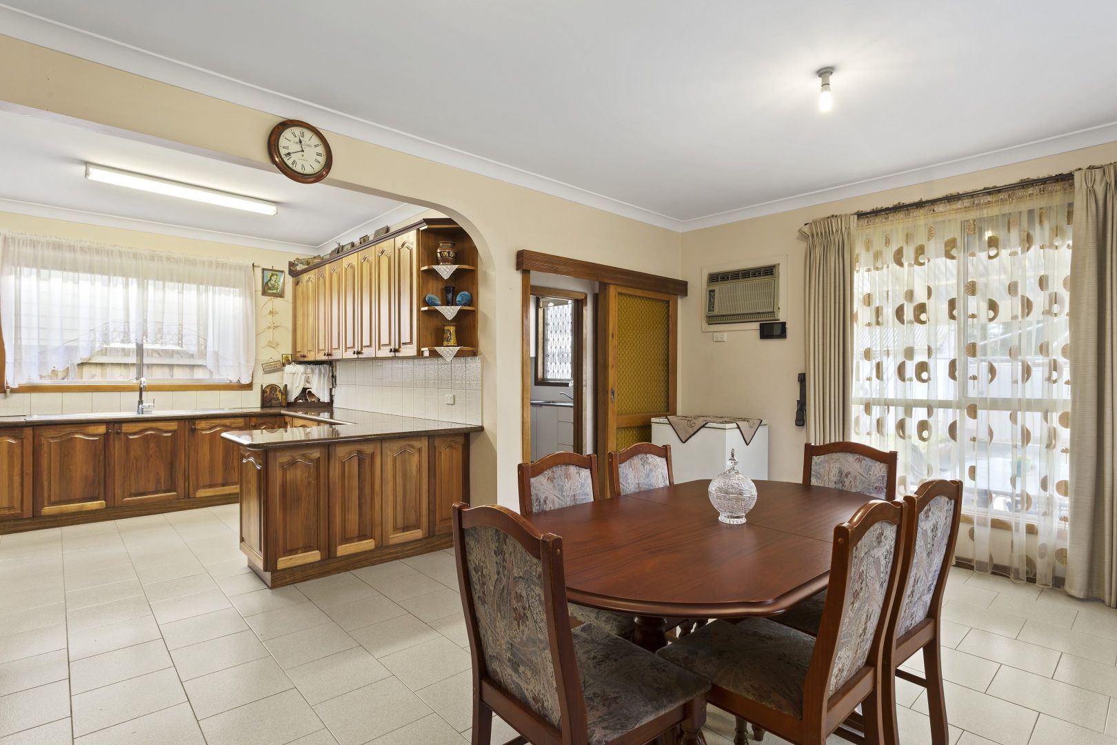 2 Saunders street, Coburg VIC 3058, Image 2