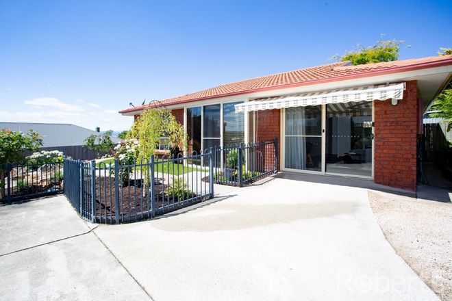 Picture of 2/2 Clearview Avenue, TREVALLYN TAS 7250