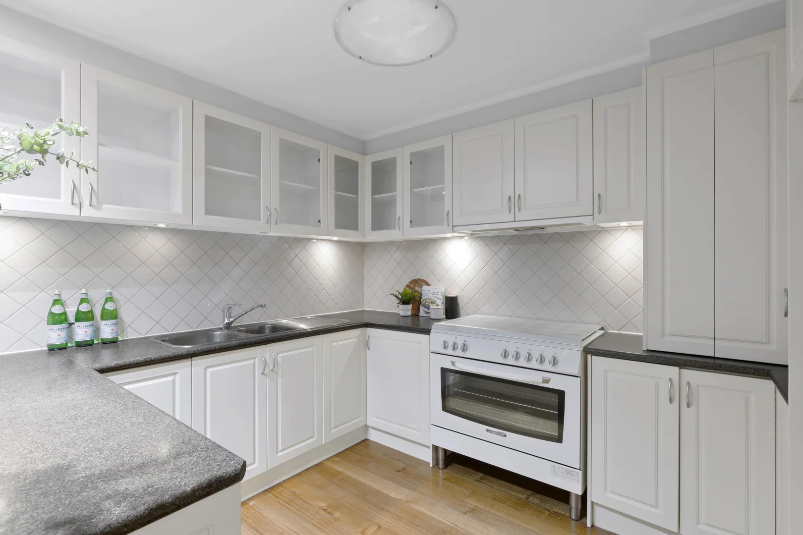 Additional image 7 of 10 Belford Avenue, Kew East VIC 3102