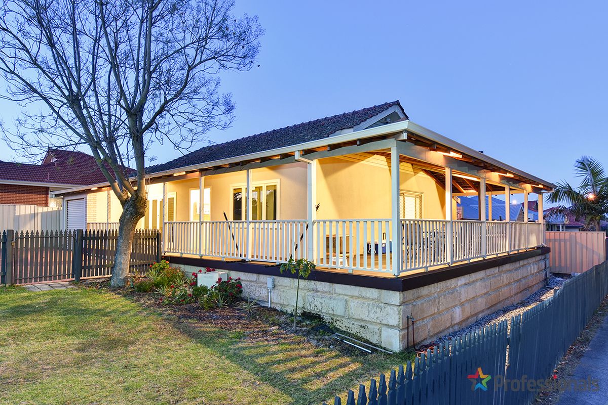 126 Mars Street, Carlisle WA 6101, Image 2