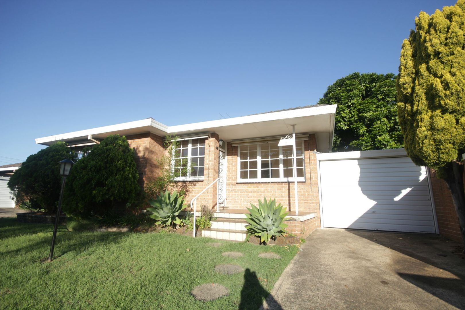 1/2024 Clareville Avenue, Sans Souci Property History & Address