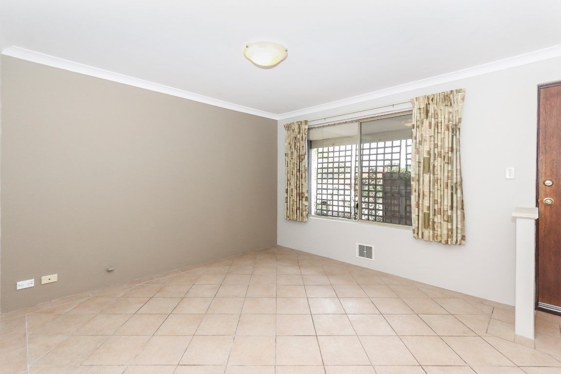 30 Keady Rise, Clarkson WA 6030, Image 2