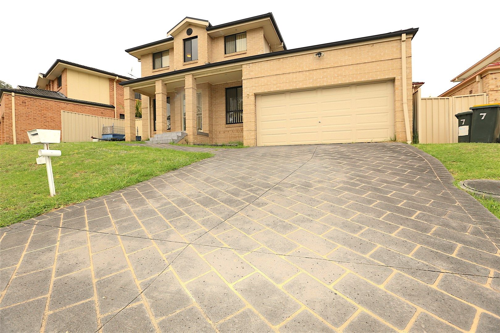 7 Clydesdale Drive, Blairmount NSW 2559, Image 0