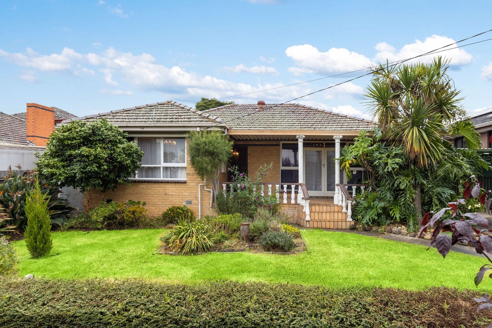 23 Tasman Avenue, Strathmore Heights VIC 3041, Image 2