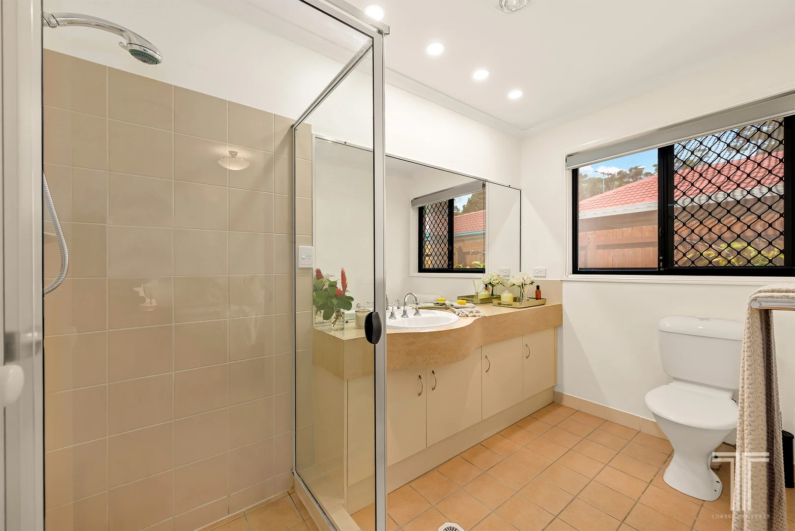 Additional image 10 of 6 Coventry Circuit, Carindale QLD 4152