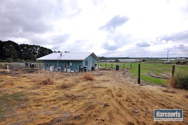 292 Carabooda Road, Carabooda WA 6033, Image 1