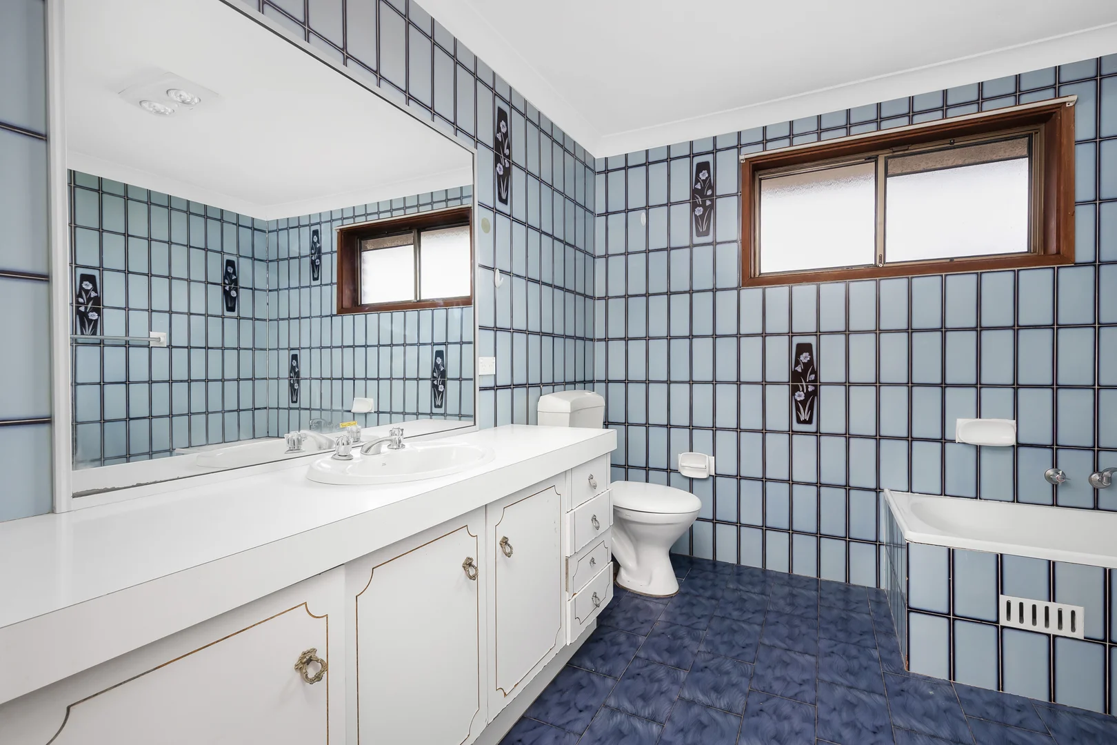 Additional image 12 of 2 Ainsworth Crescent, Wetherill Park NSW 2164