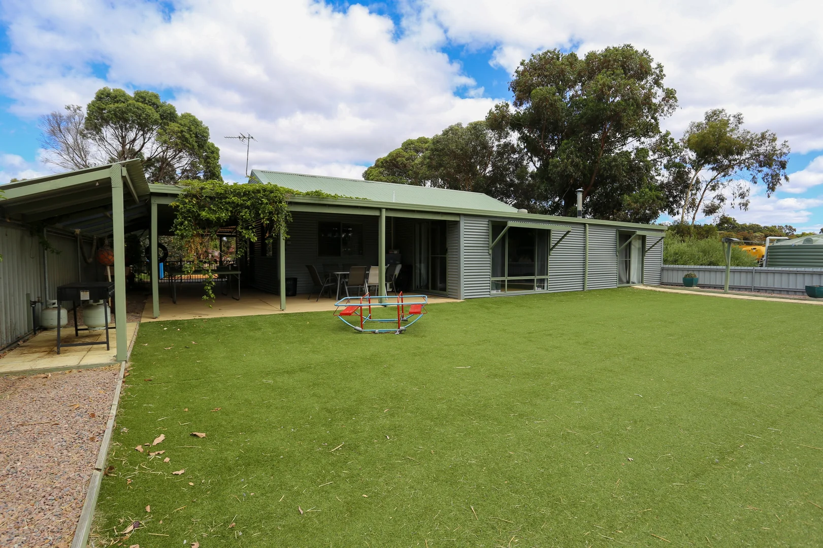 Image 37
