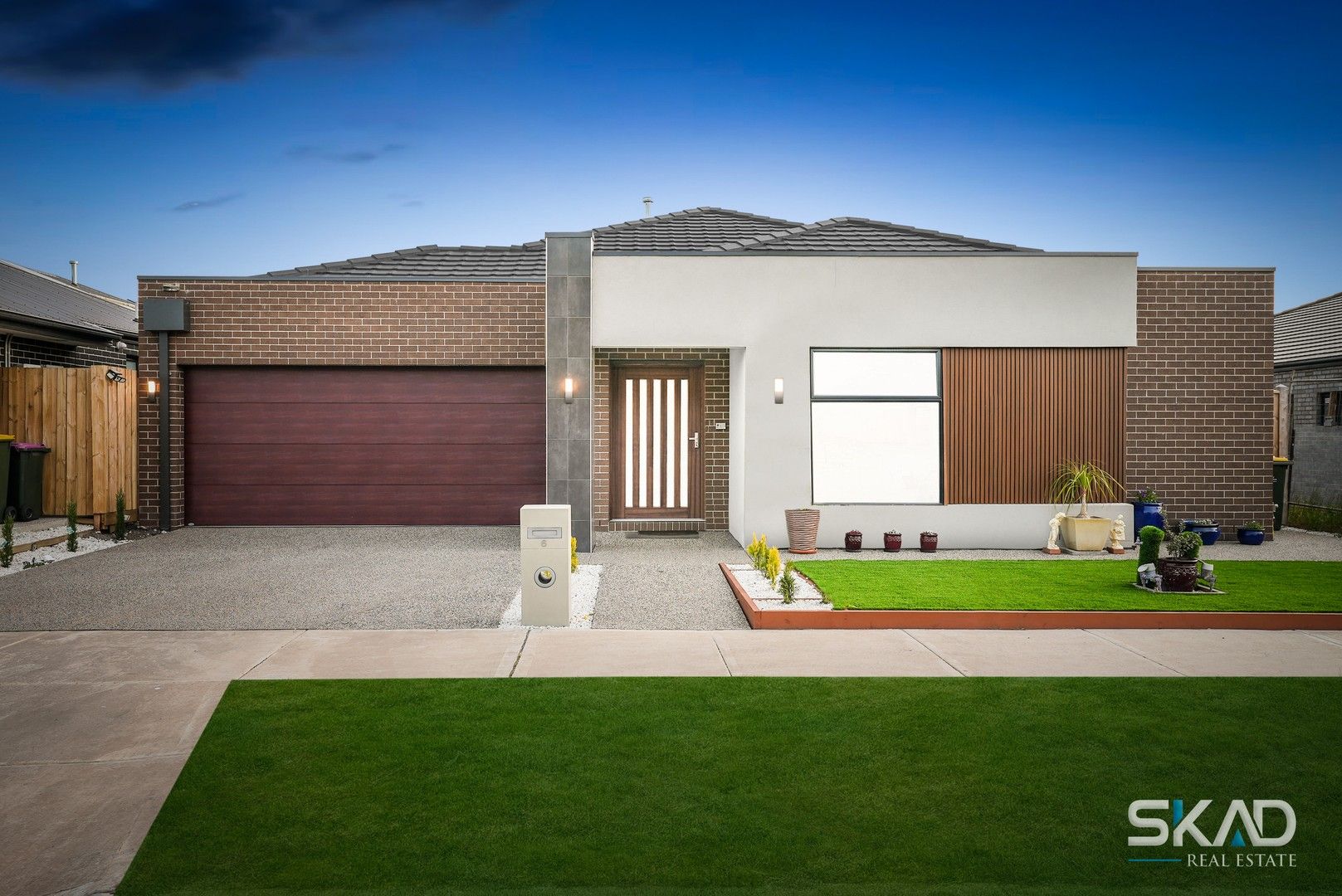 4 bedrooms House in 6 Villard Rd WOLLERT VIC, 3750