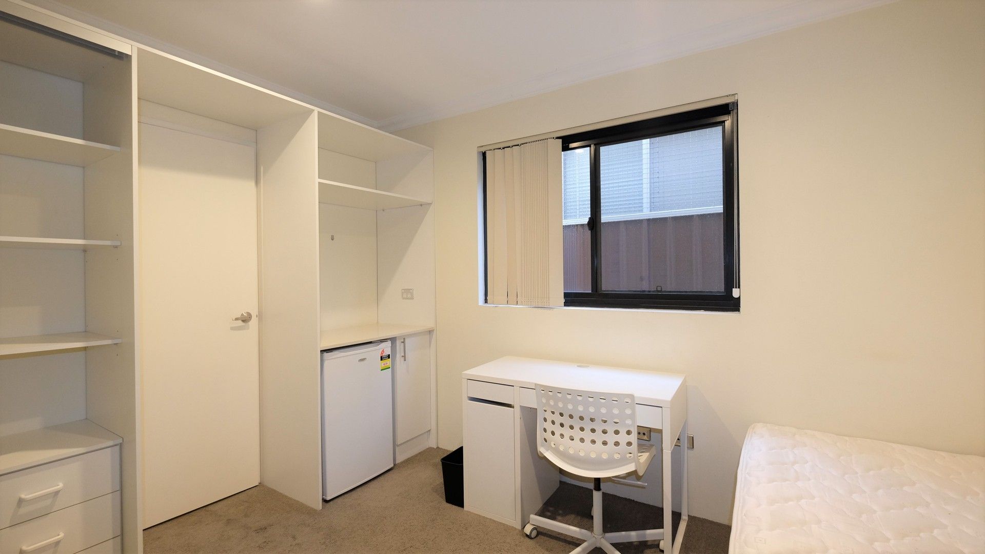 1 bedrooms Studio in 11/44 Forsyth Street KINGSFORD NSW, 2032