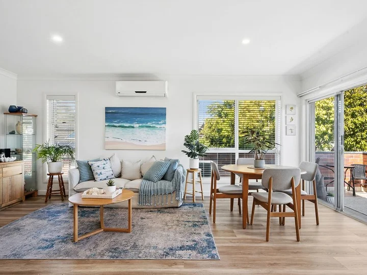 150 Robey Avenue, Middleton Grange NSW 2171