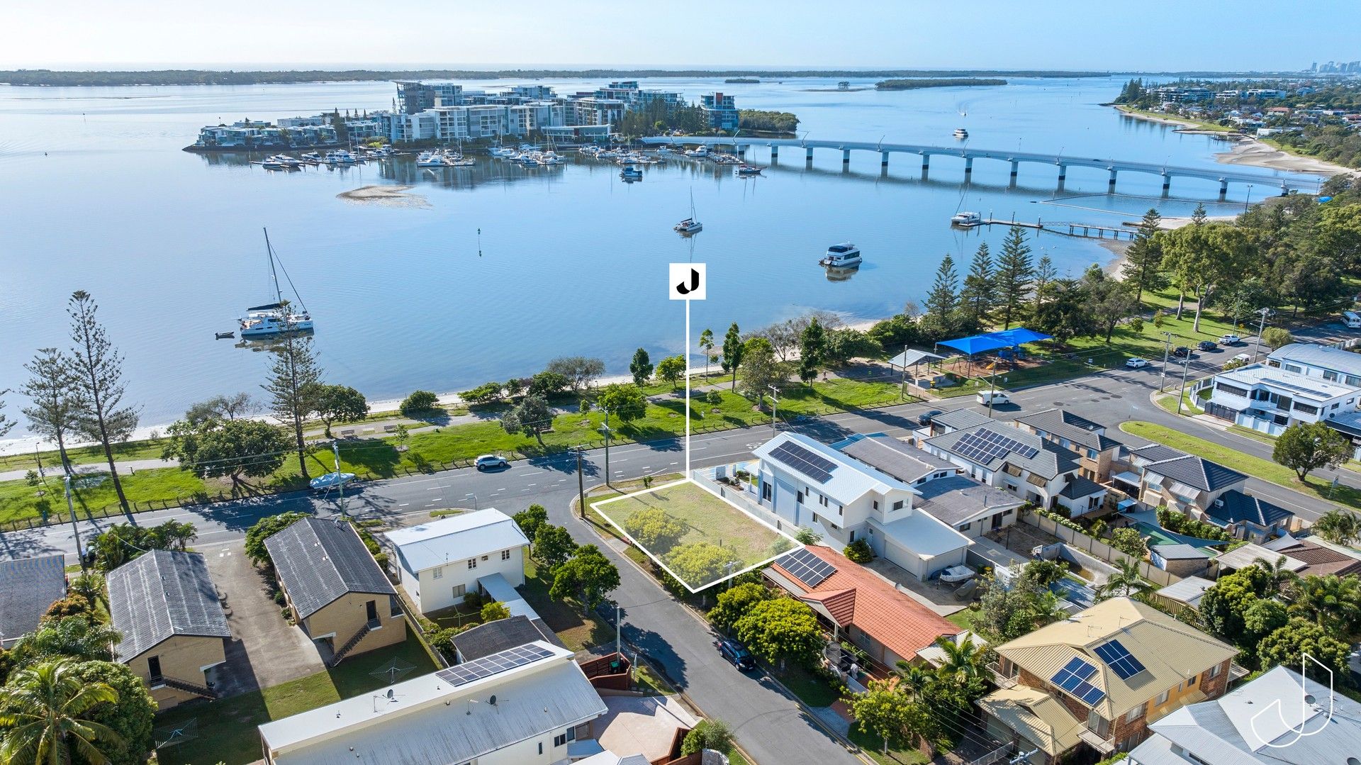 2a Nankeen Avenue, Paradise Point QLD 4216, Image 0