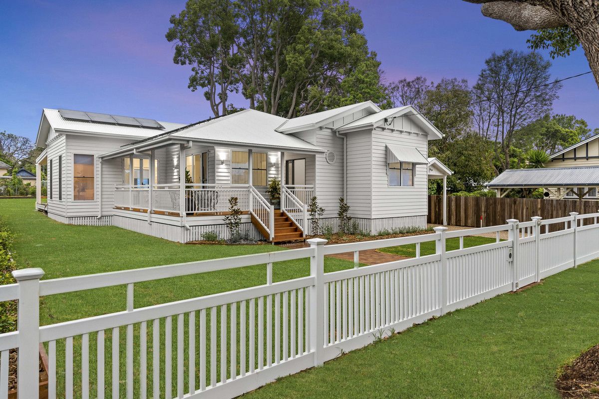 4 bedrooms House in 10 Fogarty Street EAST TOOWOOMBA QLD, 4350