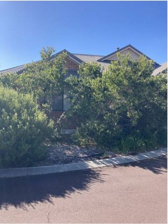 3 bedrooms Villa in 9/21 Pearce Road AUSTRALIND WA, 6233