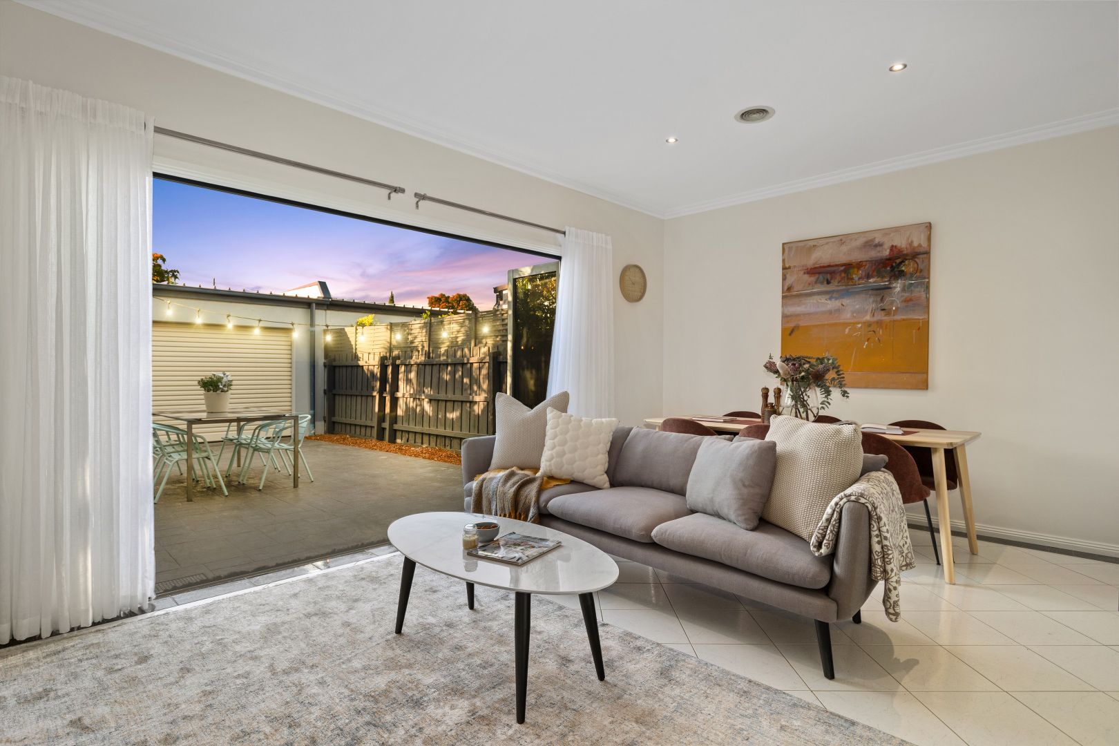 4 Gala Supreme Close, Mordialloc VIC 3195, Image 2