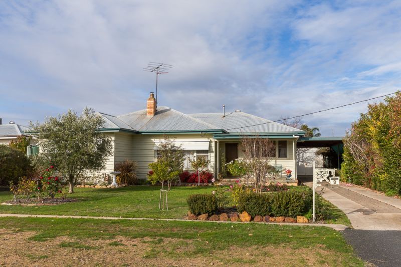 9 Lewis Street, Horsham VIC 3400, Image 1