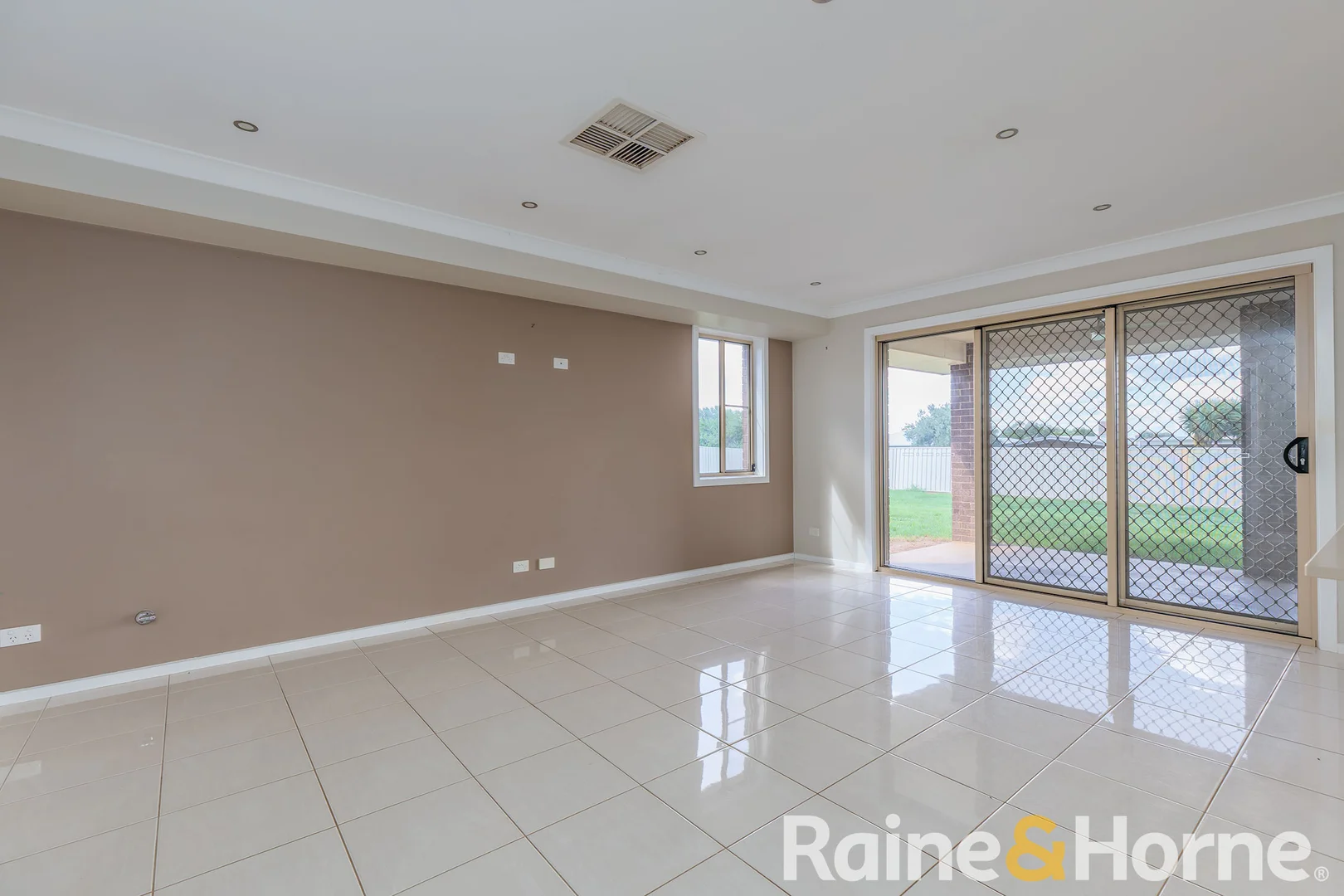 Additional image 5 of 35 Linda Drive, Dubbo NSW 2830